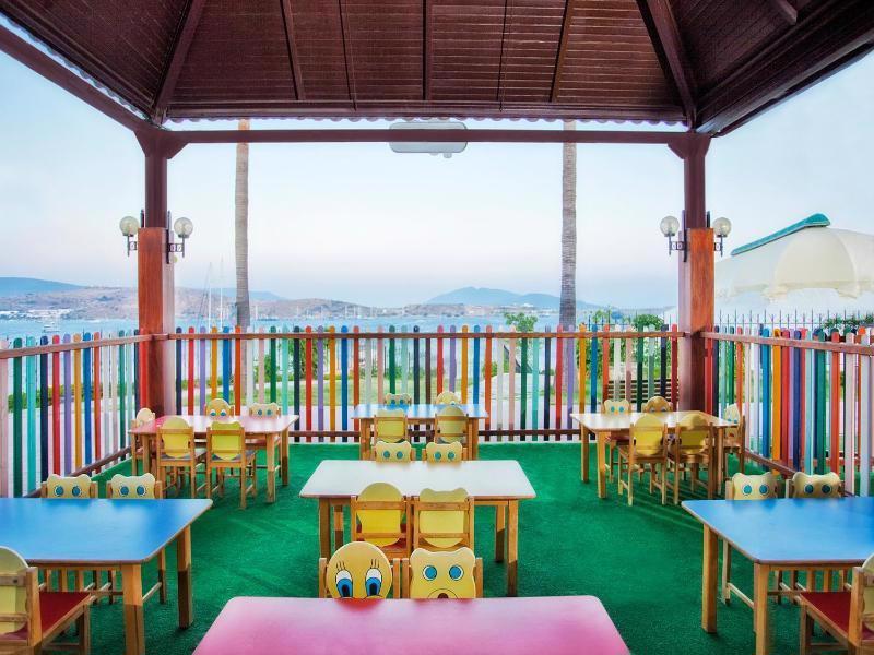 Seaden Sea Planet Resort & Spa