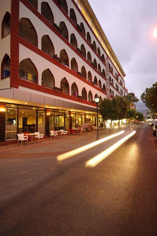 Aslan City Hotel