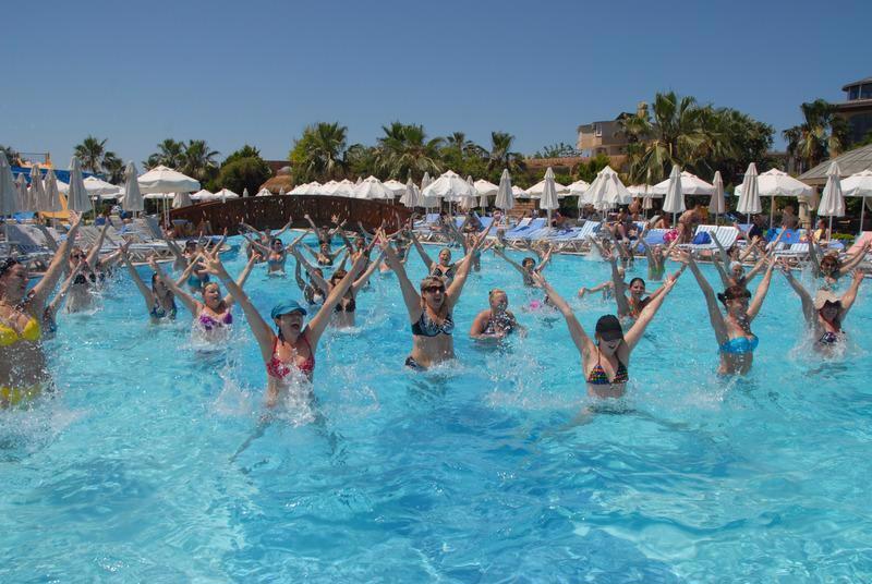 Palmeras Beach Hotel
