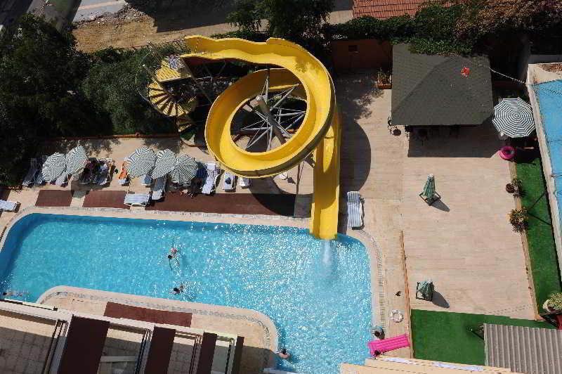 Grand Kent Hotel