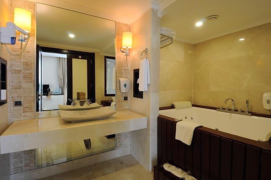 Seaden Sea Planet Resort & Spa