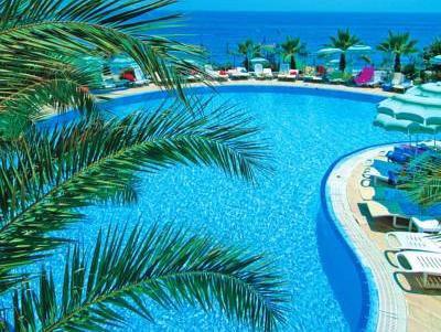 Anitas Beach Hotel