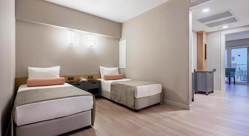 Seaden Sea Planet Resort & Spa