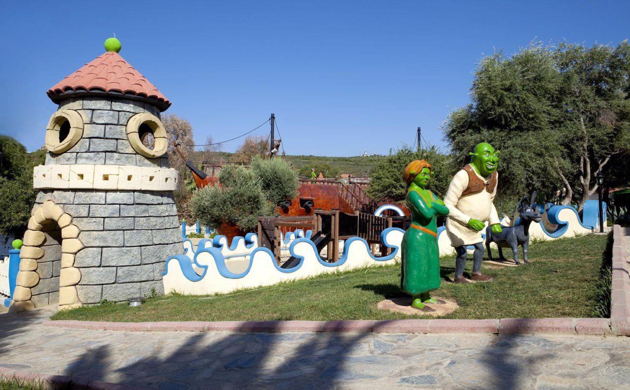 Seaden Sea Planet Resort & Spa