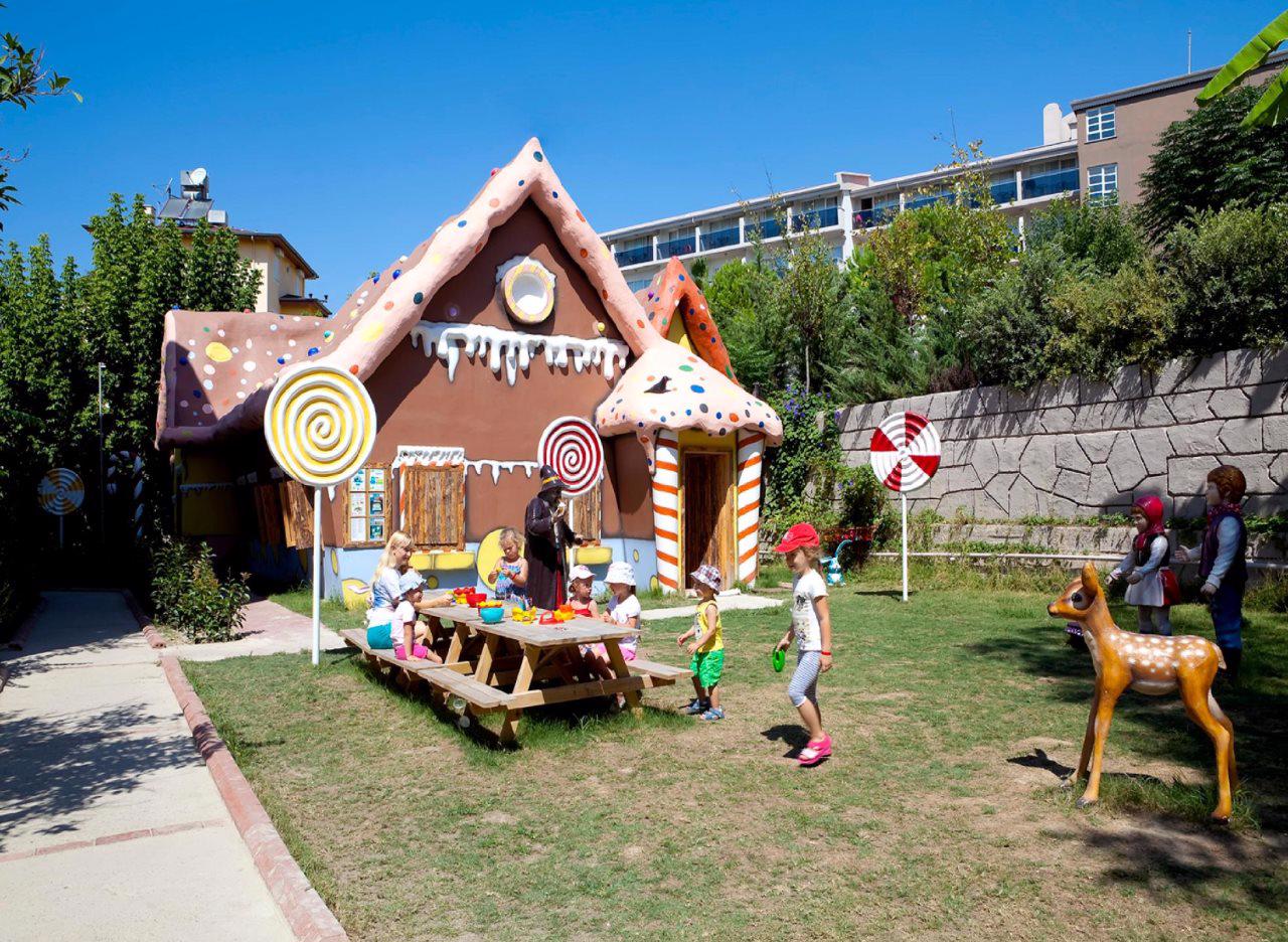 Seaden Sea Planet Resort & Spa