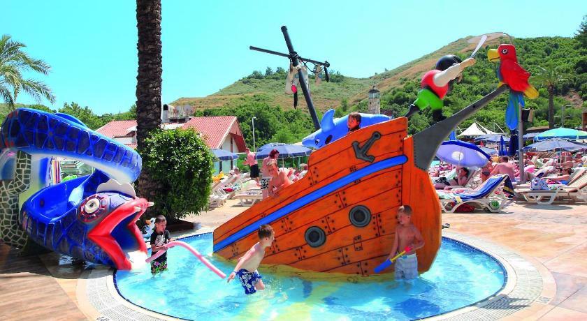 Seaden Sea Planet Resort & Spa