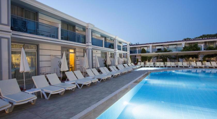 Seaden Sea Planet Resort & Spa