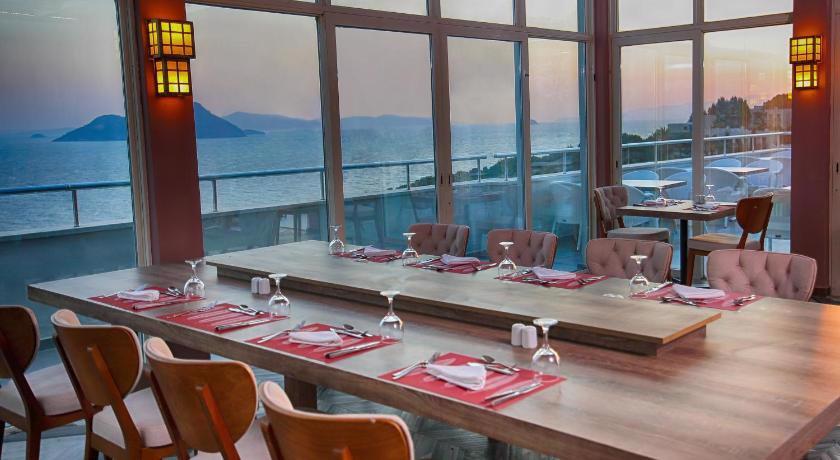 Seaden Sea Planet Resort & Spa