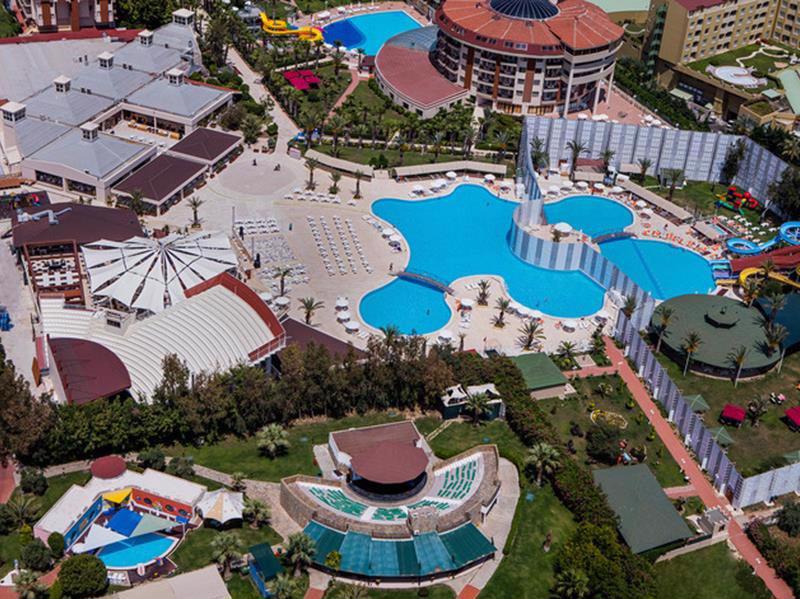 Selge Beach Resort & Spa