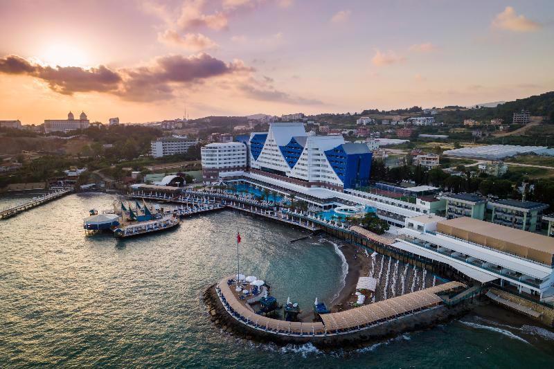 Seaden Sea Planet Resort & Spa
