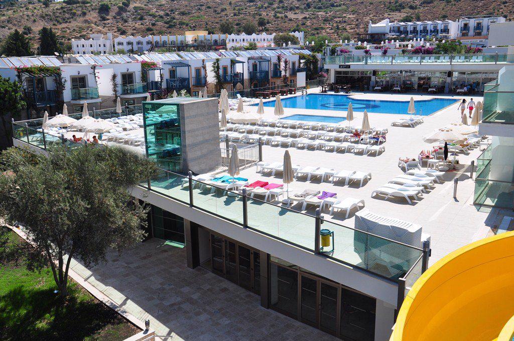 Seaden Sea Planet Resort & Spa