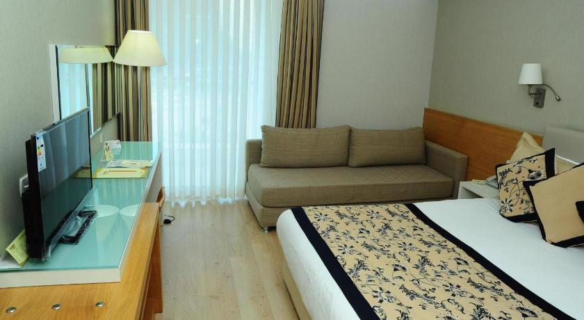 Seaden Sea Planet Resort & Spa