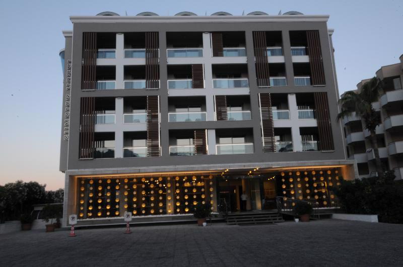 Seaden Sea Planet Resort & Spa