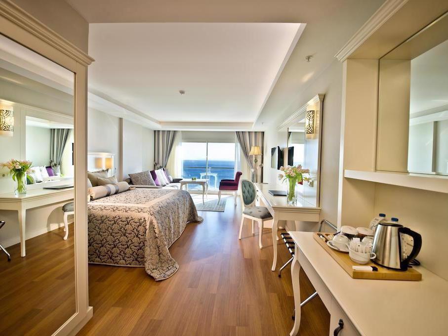 Seaden Sea Planet Resort & Spa