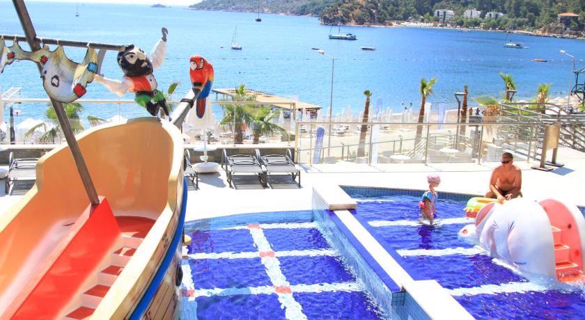 Seaden Sea Planet Resort & Spa