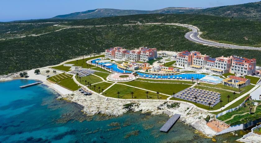 Seaden Sea Planet Resort & Spa