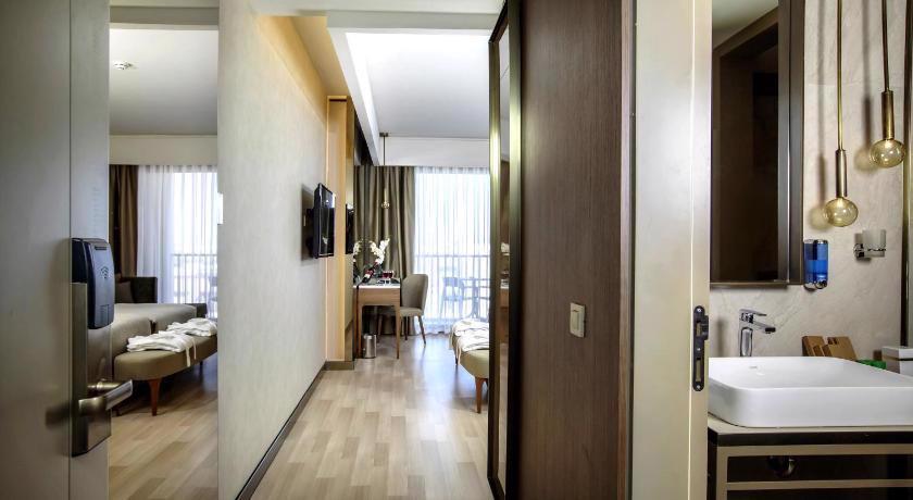Seaden Sea Planet Resort & Spa