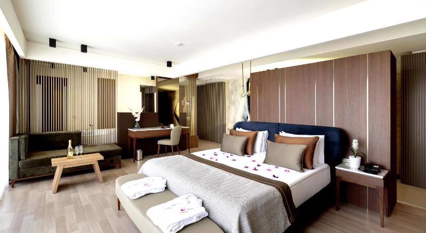 Seaden Sea Planet Resort & Spa