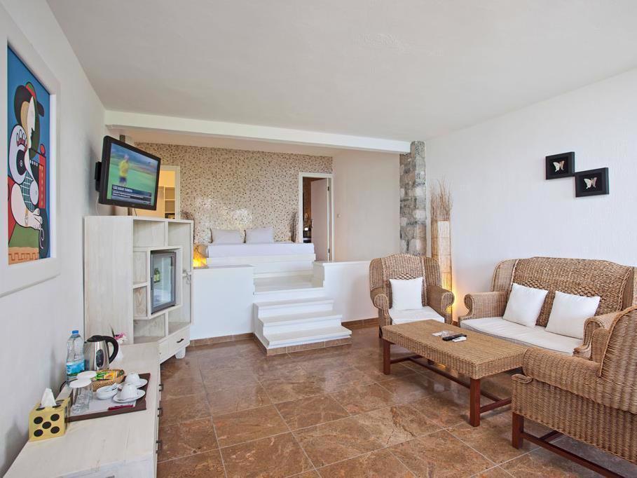 Seaden Sea Planet Resort & Spa