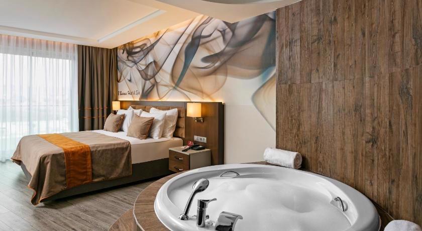 Seaden Sea Planet Resort & Spa