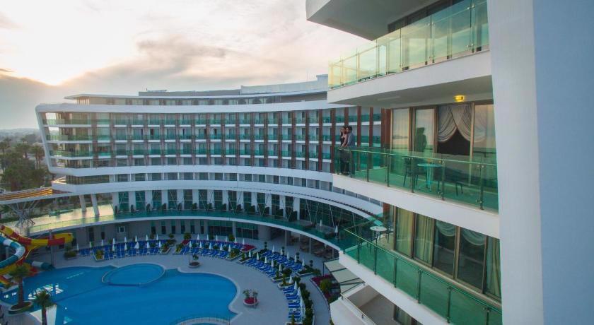 Seaden Sea Planet Resort & Spa