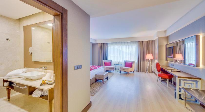 Seaden Sea Planet Resort & Spa