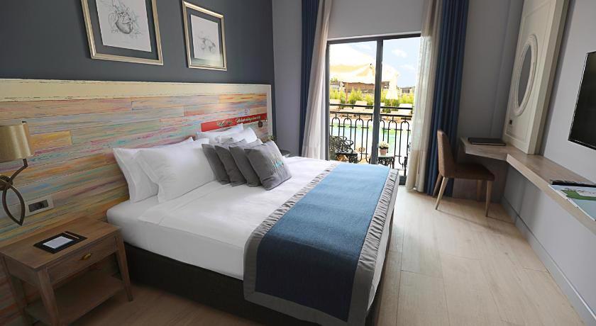 Seaden Sea Planet Resort & Spa