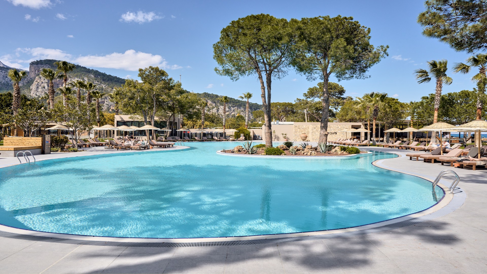 Seaden Sea Planet Resort & Spa